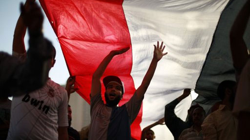 ການແຫ່ຂະບວນປະທ້ວງຂະໜາດໃຫຍ່ສືບຕໍ່ຜັນແປ່ໄປຢູ່ ອີຢິບ